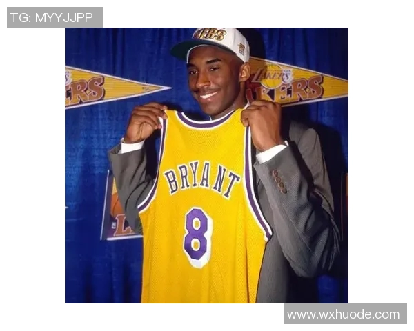 14号球衣篮球明星的传奇故事与辉煌成就揭秘